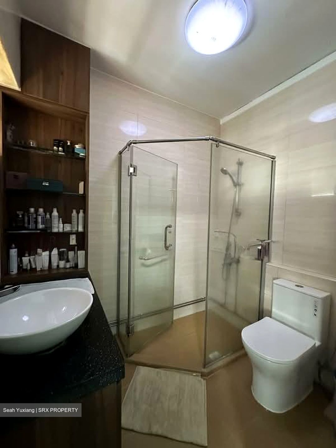 Blk 221 Kovan Green (Hougang), HDB Executive #588314641
